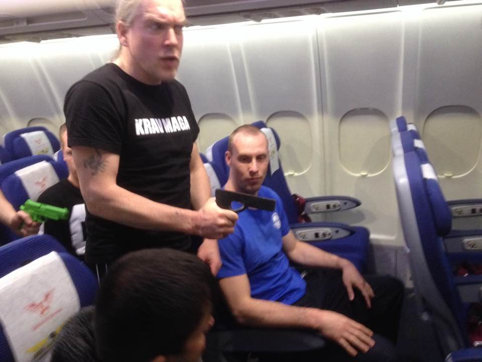 AirlineHostage